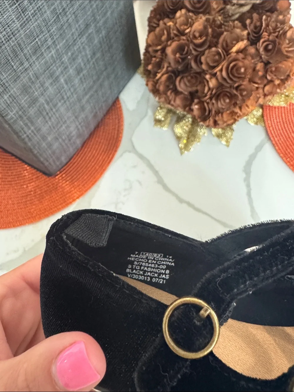 Old Navy Black Velvet Double-Strap Mary Jane Shoes for Kids